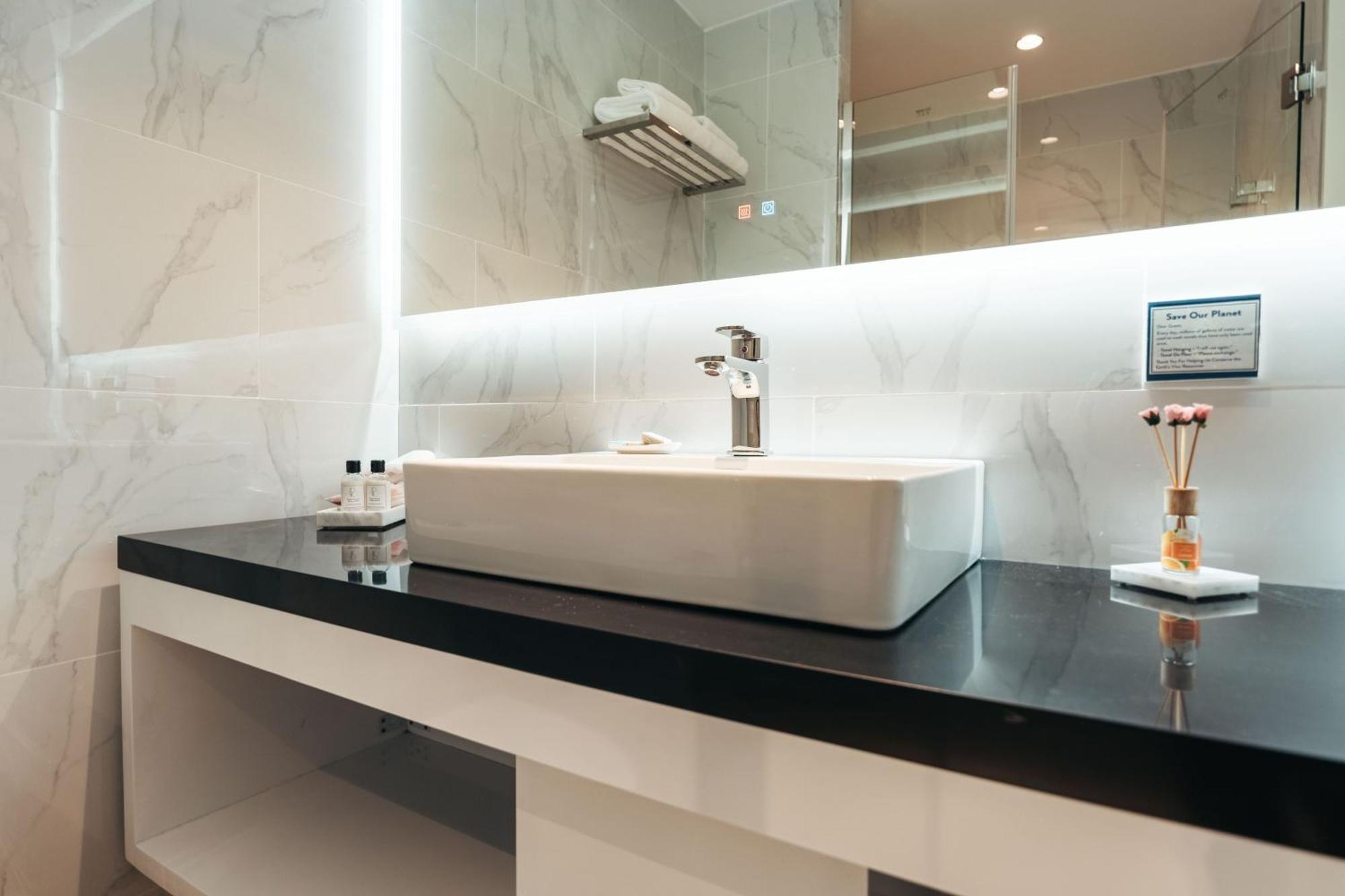Elements Hotel & Shops Curacao Willemstad Ngoại thất bức ảnh