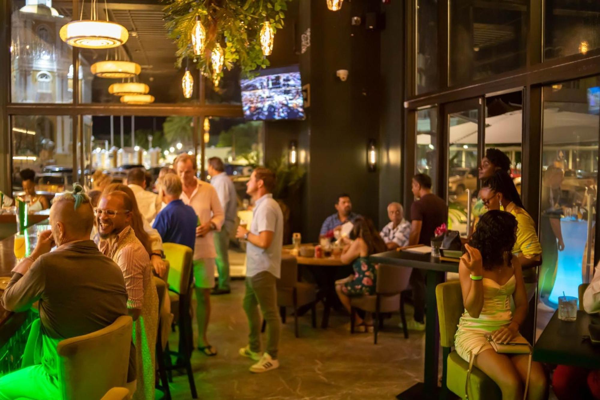 Elements Hotel & Shops Curacao Willemstad Ngoại thất bức ảnh
